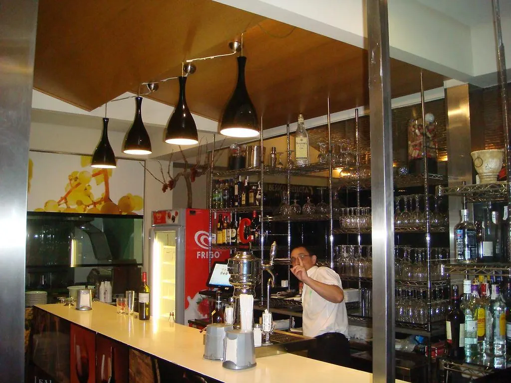 Hotel Leon Tierra De Vinos La Palma Del Condado
