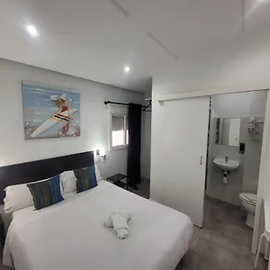 Pensión Ayz Frailes - Auto Check-in (adults Only)